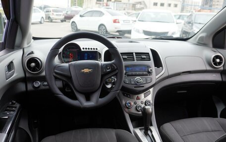 Chevrolet Aveo III, 2013 год, 898 000 рублей, 6 фотография