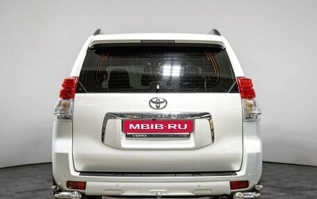 Toyota Land Cruiser Prado 150 рестайлинг 2, 2012 год, 3 300 000 рублей, 6 фотография