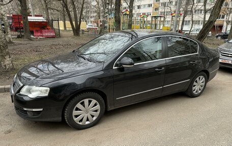 Volkswagen Passat B6, 2010 год, 745 000 рублей, 3 фотография