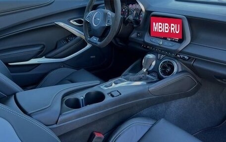 Chevrolet Camaro VI, 2023 год, 7 500 000 рублей, 12 фотография