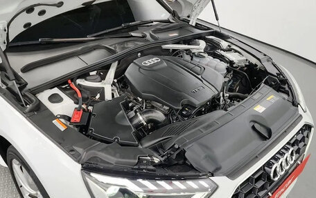 Audi A4, 2021 год, 2 500 000 рублей, 6 фотография