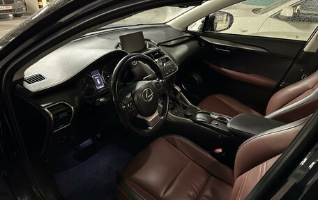 Lexus NX I, 2017 год, 2 550 000 рублей, 5 фотография