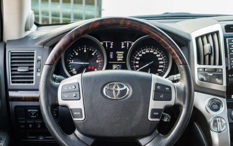 Toyota Land Cruiser 200, 2015 год, 5 349 000 рублей, 16 фотография