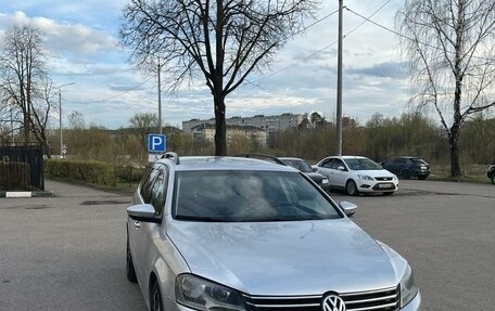 Volkswagen Passat B7, 2011 год, 835 000 рублей, 9 фотография