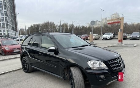 Mercedes-Benz M-Класс, 2010 год, 2 390 000 рублей, 4 фотография