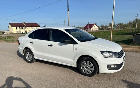 Volkswagen Polo VI (EU Market), 2017 год, 745 000 рублей, 3 фотография