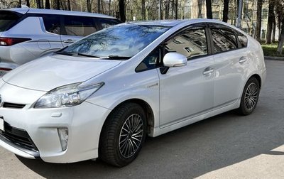 Toyota Prius, 2014 год, 1 640 000 рублей, 1 фотография