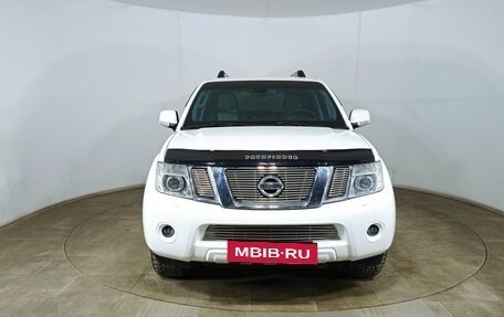 Nissan Pathfinder, 2013 год, 1 899 000 рублей, 2 фотография