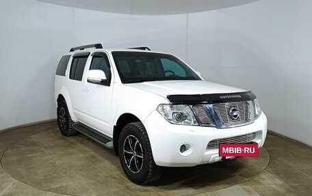Nissan Pathfinder, 2013 год, 1 899 000 рублей, 3 фотография