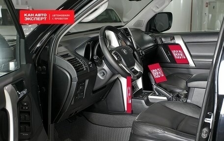 Toyota Land Cruiser Prado 150 рестайлинг 2, 2013 год, 3 502 200 рублей, 3 фотография