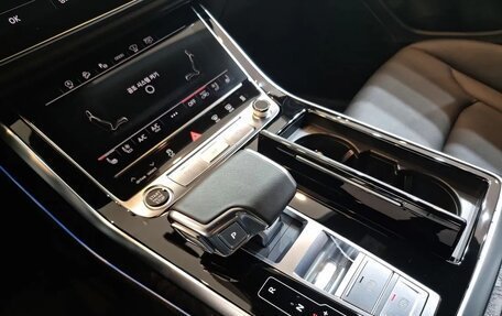 Audi Q8 I, 2023 год, 11 008 788 рублей, 6 фотография
