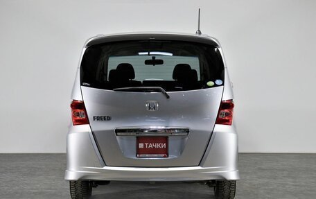Honda Freed I, 2010 год, 1 210 000 рублей, 4 фотография