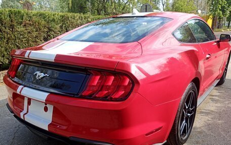 Ford Mustang VI рестайлинг, 2023 год, 4 500 000 рублей, 4 фотография