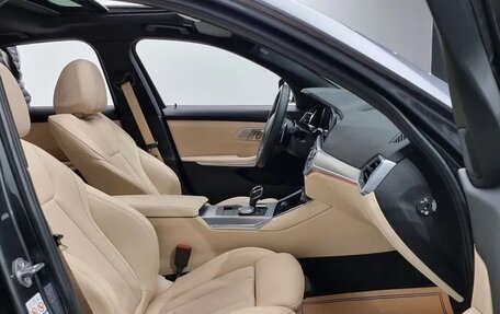 BMW 3 серия, 2021 год, 2 900 000 рублей, 10 фотография