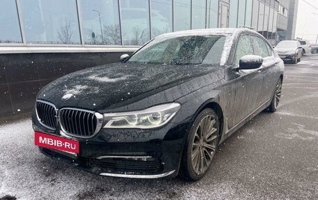 BMW 7 серия, 2017 год, 4 200 000 рублей, 6 фотография