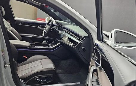 Audi A8, 2023 год, 12 326 079 рублей, 8 фотография
