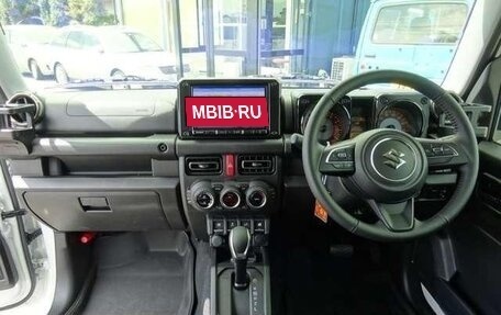 Suzuki Jimny, 2021 год, 1 605 000 рублей, 9 фотография