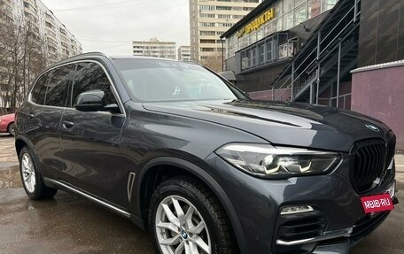 BMW X5, 2019 год, 5 450 000 рублей, 5 фотография