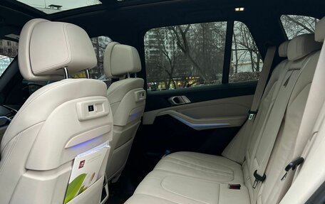 BMW X5, 2019 год, 5 450 000 рублей, 15 фотография