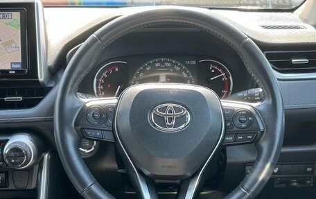 Toyota RAV4, 2019 год, 2 200 001 рублей, 7 фотография