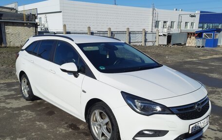 Opel Astra K, 2019 год, 1 490 000 рублей, 2 фотография
