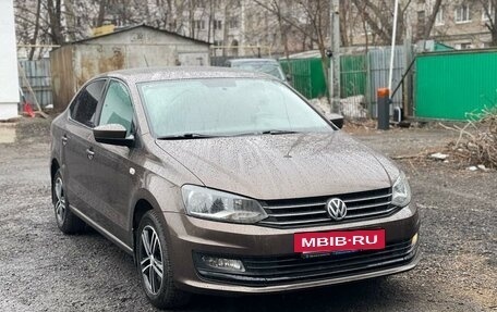 Volkswagen Polo VI (EU Market), 2017 год, 1 289 000 рублей, 2 фотография