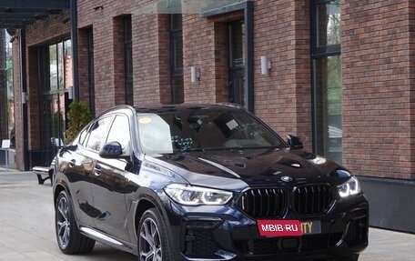 BMW X6, 2022 год, 14 000 000 рублей, 7 фотография