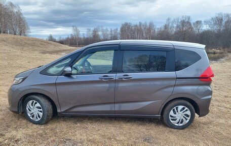 Honda Freed II, 2018 год, 1 799 000 рублей, 3 фотография