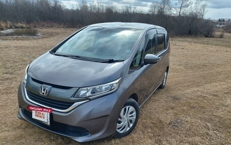 Honda Freed II, 2018 год, 1 799 000 рублей, 2 фотография