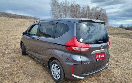 Honda Freed II, 2018 год, 1 799 000 рублей, 4 фотография