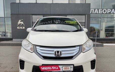 Honda Freed I, 2012 год, 1 299 990 рублей, 2 фотография