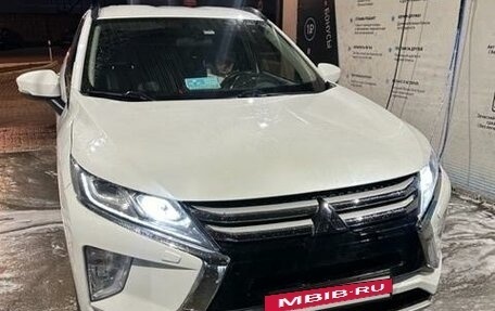 Mitsubishi Eclipse Cross, 2018 год, 2 300 000 рублей, 2 фотография