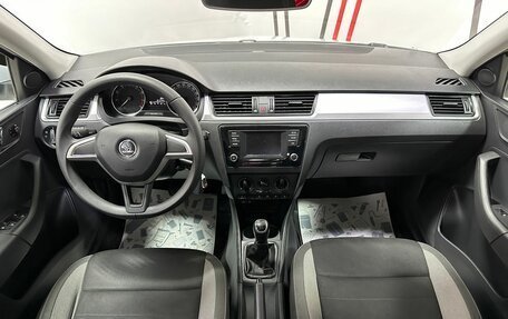 Skoda Rapid I, 2017 год, 999 000 рублей, 5 фотография