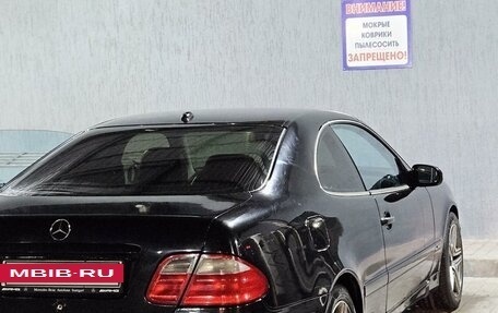 Mercedes-Benz CLK-Класс, 2000 год, 900 000 рублей, 8 фотография