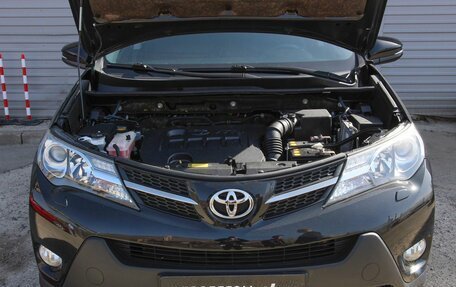 Toyota RAV4, 2013 год, 2 250 000 рублей, 5 фотография