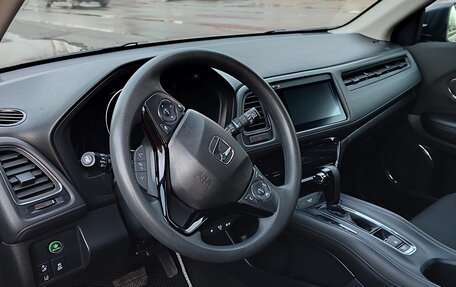 Honda HR-V II, 2021 год, 2 350 000 рублей, 3 фотография