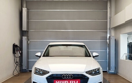 Audi A4, 2020 год, 3 997 000 рублей, 2 фотография