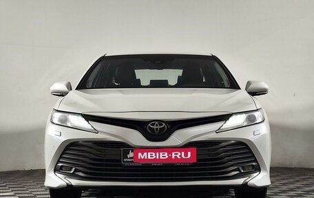 Toyota Camry, 2020 год, 2 840 000 рублей, 2 фотография