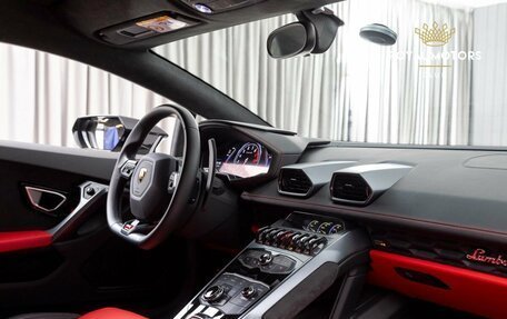 Lamborghini Huracán, 2015 год, 25 390 000 рублей, 9 фотография