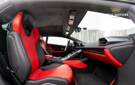 Lamborghini Huracán, 2015 год, 25 390 000 рублей, 11 фотография
