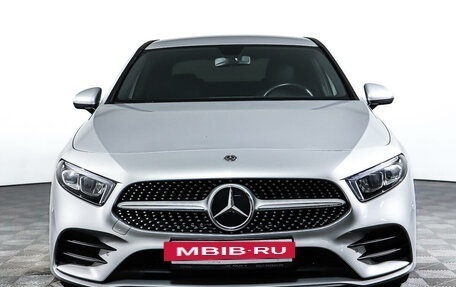 Mercedes-Benz A-Класс, 2019 год, 3 398 000 рублей, 2 фотография