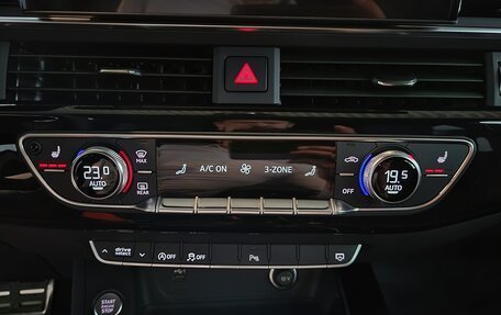 Audi A4, 2020 год, 3 315 000 рублей, 25 фотография