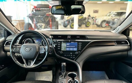 Toyota Camry, 2019 год, 2 990 000 рублей, 13 фотография