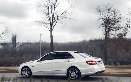 Mercedes-Benz E-Класс, 2012 год, 5 350 000 рублей, 8 фотография