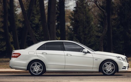 Mercedes-Benz E-Класс, 2012 год, 5 350 000 рублей, 5 фотография