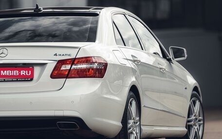 Mercedes-Benz E-Класс, 2012 год, 5 350 000 рублей, 6 фотография