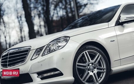 Mercedes-Benz E-Класс, 2012 год, 5 350 000 рублей, 11 фотография