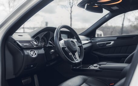 Mercedes-Benz E-Класс, 2012 год, 5 350 000 рублей, 26 фотография