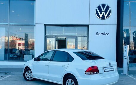 Volkswagen Polo VI (EU Market), 2012 год, 800 000 рублей, 3 фотография