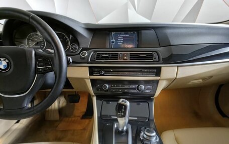 BMW 5 серия, 2011 год, 1 595 000 рублей, 15 фотография